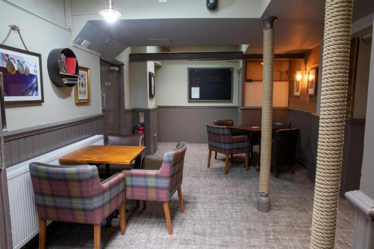 Seale Arms Panzió Dartmouth Kültér fotó